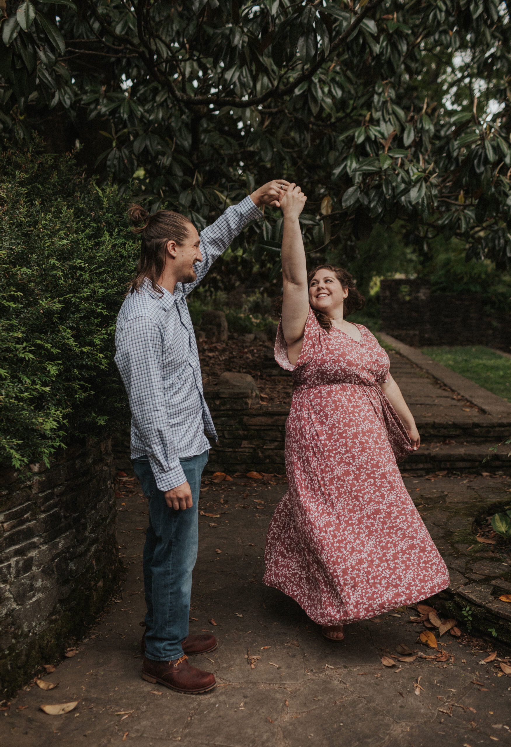 Couple spinning in the Knoxville botanical gardens